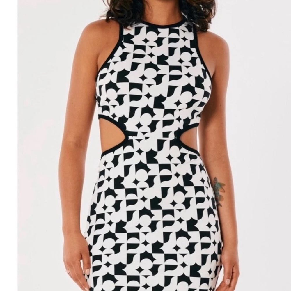 Hollister Social Tourist Women's Geometric Dress - Size Small
